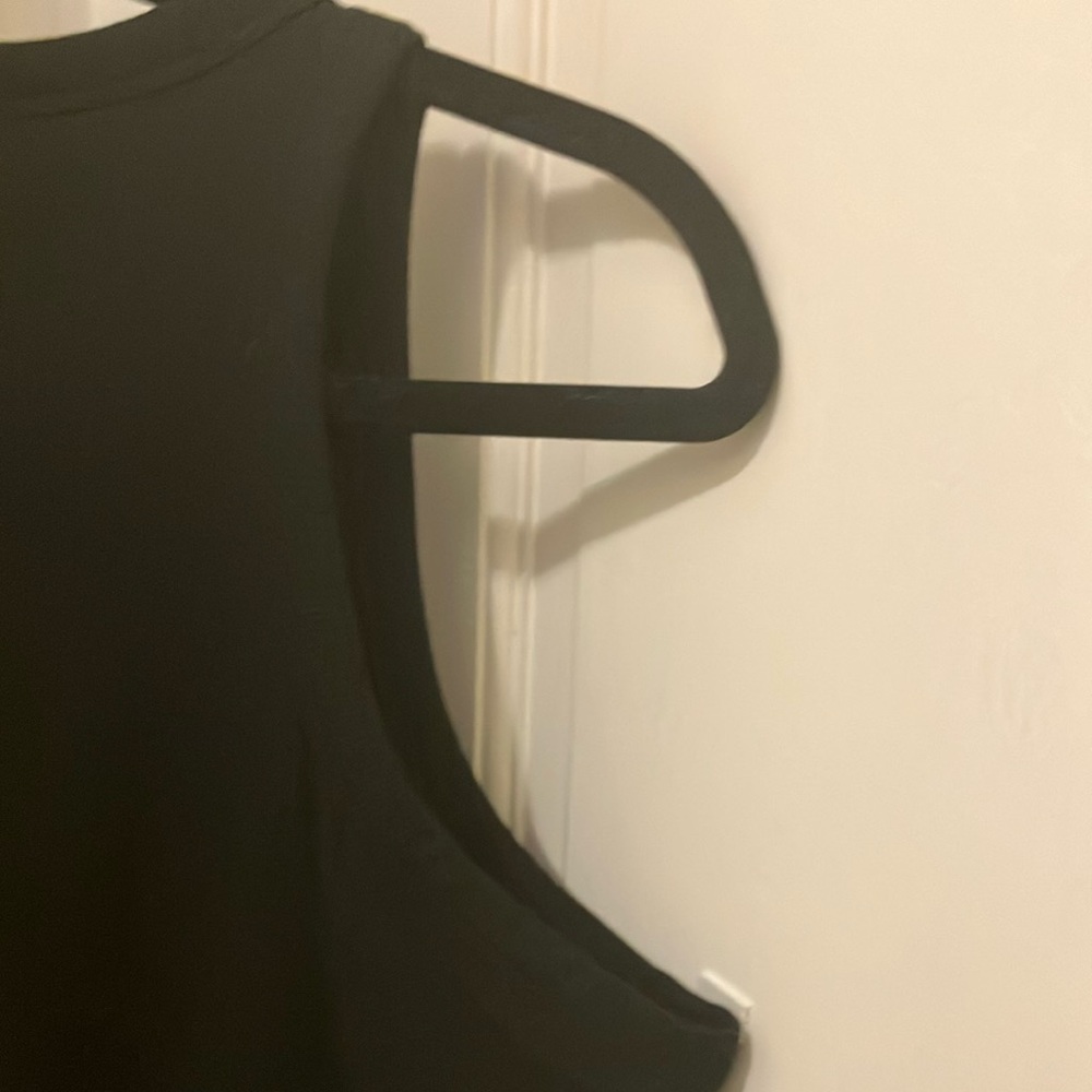 PINK Victoria's Secret Black Fitted Crop Tank Top - Picture 5 of 5